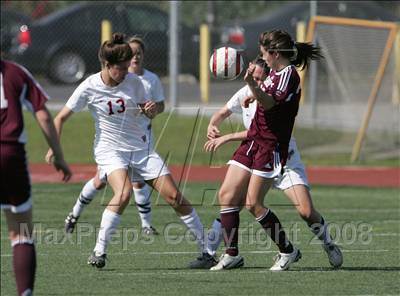 Thumbnail 2 in Bishop's vs. Oaks Christian (CIF SoCal D3 Regional Final) photogallery.