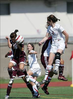 Thumbnail 3 in Bishop's vs. Oaks Christian (CIF SoCal D3 Regional Final) photogallery.