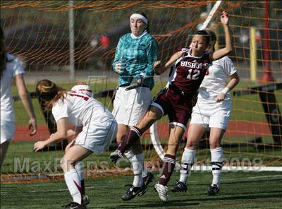 Thumbnail 1 in Bishop's vs. Oaks Christian (CIF SoCal D3 Regional Final) photogallery.