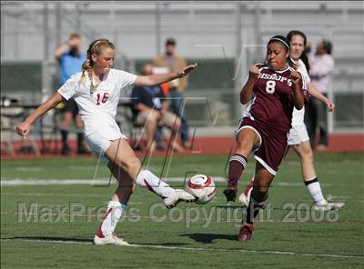 Thumbnail 3 in Bishop's vs. Oaks Christian (CIF SoCal D3 Regional Final) photogallery.