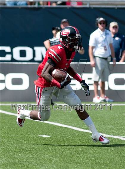 Thumbnail 2 in Dwyer vs. Glenville (Kirk Herbstreit National Kickoff Classic) photogallery.