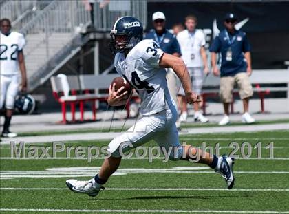 Thumbnail 3 in Dwyer vs. Glenville (Kirk Herbstreit National Kickoff Classic) photogallery.