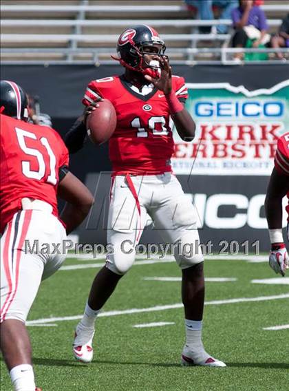 Thumbnail 2 in Dwyer vs. Glenville (Kirk Herbstreit National Kickoff Classic) photogallery.