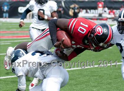 Thumbnail 1 in Dwyer vs. Glenville (Kirk Herbstreit National Kickoff Classic) photogallery.