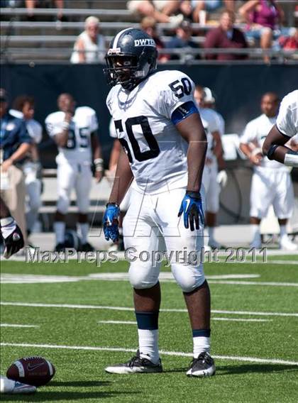 Thumbnail 3 in Dwyer vs. Glenville (Kirk Herbstreit National Kickoff Classic) photogallery.