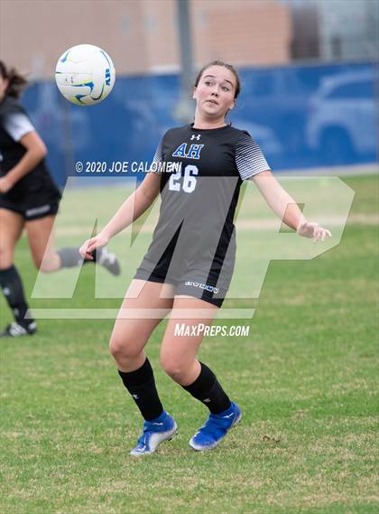 Thumbnail 3 in Lee [Robert E.] vs Alamo Heights (NEISD Soccer Showcase) photogallery.