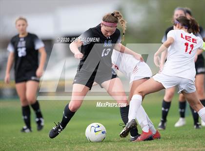 Thumbnail 3 in Lee [Robert E.] vs Alamo Heights (NEISD Soccer Showcase) photogallery.