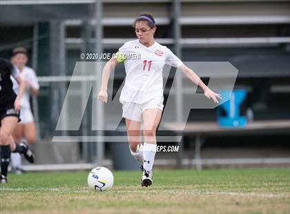 Thumbnail 3 in Lee [Robert E.] vs Alamo Heights (NEISD Soccer Showcase) photogallery.