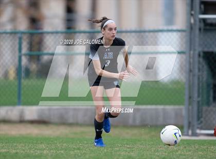 Thumbnail 2 in Lee [Robert E.] vs Alamo Heights (NEISD Soccer Showcase) photogallery.