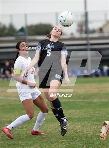 Thumbnail 1 in Lee [Robert E.] vs Alamo Heights (NEISD Soccer Showcase) photogallery.