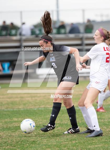 Thumbnail 3 in Lee [Robert E.] vs Alamo Heights (NEISD Soccer Showcase) photogallery.