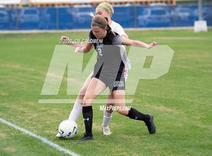 Thumbnail 1 in Lee [Robert E.] vs Alamo Heights (NEISD Soccer Showcase) photogallery.