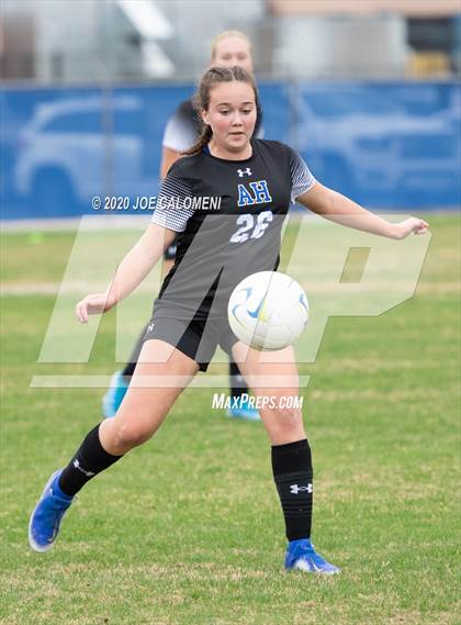 Thumbnail 1 in Lee [Robert E.] vs Alamo Heights (NEISD Soccer Showcase) photogallery.