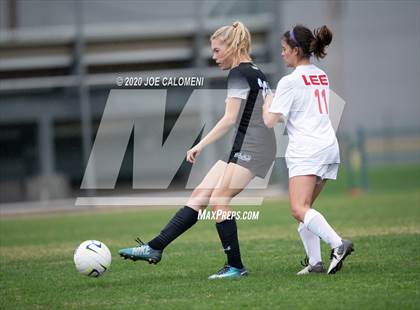 Thumbnail 3 in Lee [Robert E.] vs Alamo Heights (NEISD Soccer Showcase) photogallery.