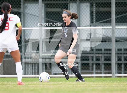 Thumbnail 1 in Lee [Robert E.] vs Alamo Heights (NEISD Soccer Showcase) photogallery.