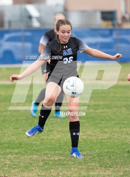 Thumbnail 2 in Lee [Robert E.] vs Alamo Heights (NEISD Soccer Showcase) photogallery.