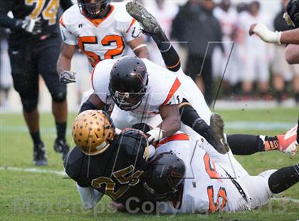 Thumbnail 1 in Shelby vs. Southwest Onslow (NCHSAA 2A Final) photogallery.