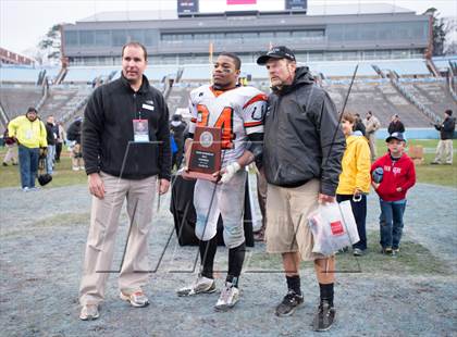Thumbnail 3 in Shelby vs. Southwest Onslow (NCHSAA 2A Final) photogallery.