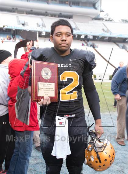Thumbnail 3 in Shelby vs. Southwest Onslow (NCHSAA 2A Final) photogallery.