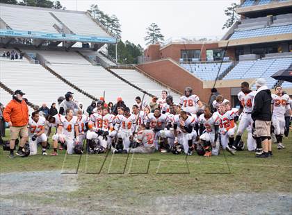 Thumbnail 1 in Shelby vs. Southwest Onslow (NCHSAA 2A Final) photogallery.