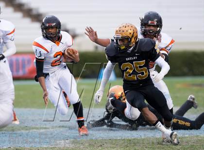 Thumbnail 2 in Shelby vs. Southwest Onslow (NCHSAA 2A Final) photogallery.
