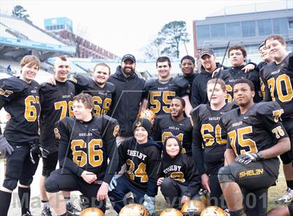 Thumbnail 3 in Shelby vs. Southwest Onslow (NCHSAA 2A Final) photogallery.