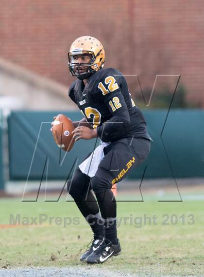Thumbnail 1 in Shelby vs. Southwest Onslow (NCHSAA 2A Final) photogallery.