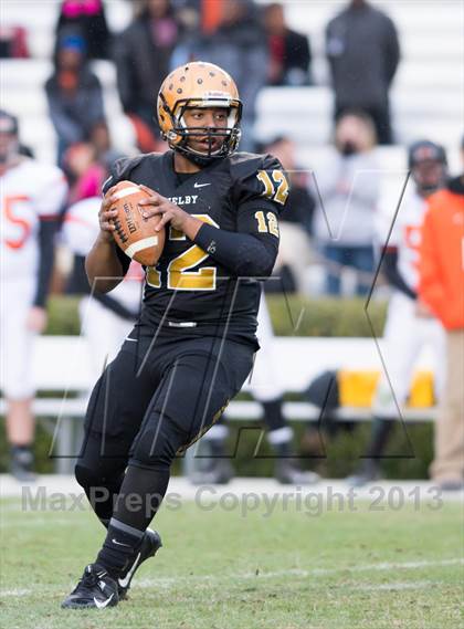 Thumbnail 2 in Shelby vs. Southwest Onslow (NCHSAA 2A Final) photogallery.
