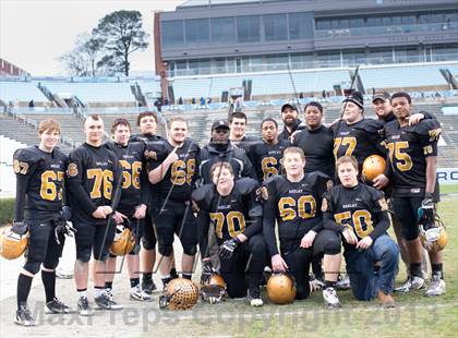 Thumbnail 2 in Shelby vs. Southwest Onslow (NCHSAA 2A Final) photogallery.