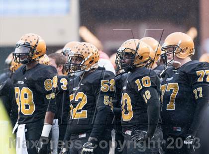 Thumbnail 2 in Shelby vs. Southwest Onslow (NCHSAA 2A Final) photogallery.