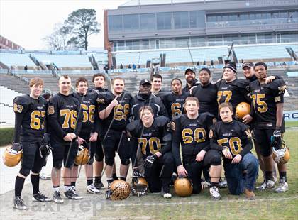 Thumbnail 3 in Shelby vs. Southwest Onslow (NCHSAA 2A Final) photogallery.