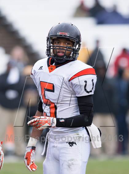 Thumbnail 1 in Shelby vs. Southwest Onslow (NCHSAA 2A Final) photogallery.