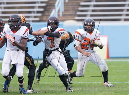 Thumbnail 1 in Shelby vs. Southwest Onslow (NCHSAA 2A Final) photogallery.