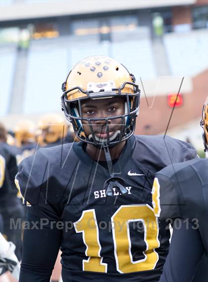 Thumbnail 1 in Shelby vs. Southwest Onslow (NCHSAA 2A Final) photogallery.