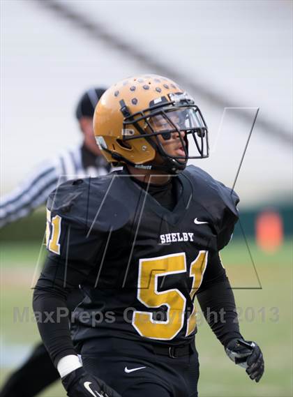 Thumbnail 2 in Shelby vs. Southwest Onslow (NCHSAA 2A Final) photogallery.