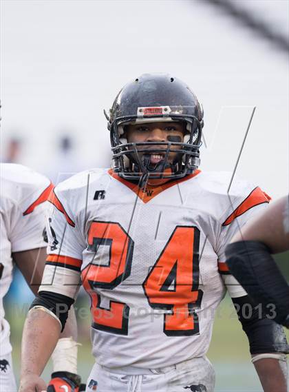 Thumbnail 1 in Shelby vs. Southwest Onslow (NCHSAA 2A Final) photogallery.