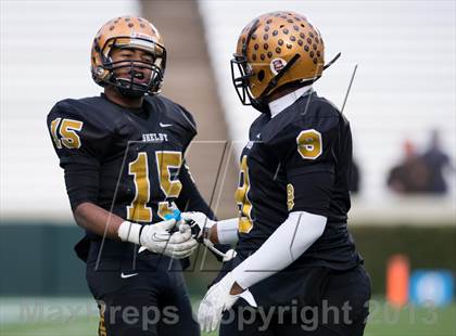 Thumbnail 2 in Shelby vs. Southwest Onslow (NCHSAA 2A Final) photogallery.