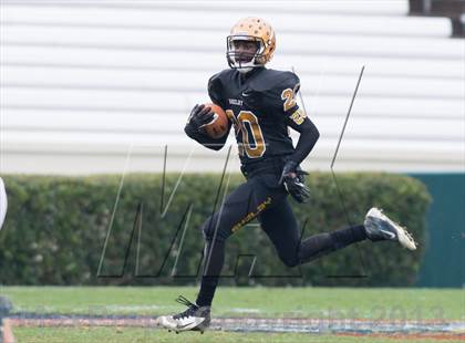 Thumbnail 1 in Shelby vs. Southwest Onslow (NCHSAA 2A Final) photogallery.