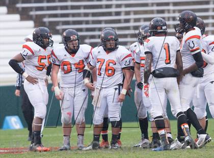 Thumbnail 3 in Shelby vs. Southwest Onslow (NCHSAA 2A Final) photogallery.