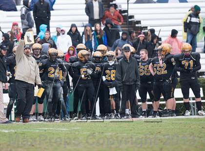 Thumbnail 3 in Shelby vs. Southwest Onslow (NCHSAA 2A Final) photogallery.