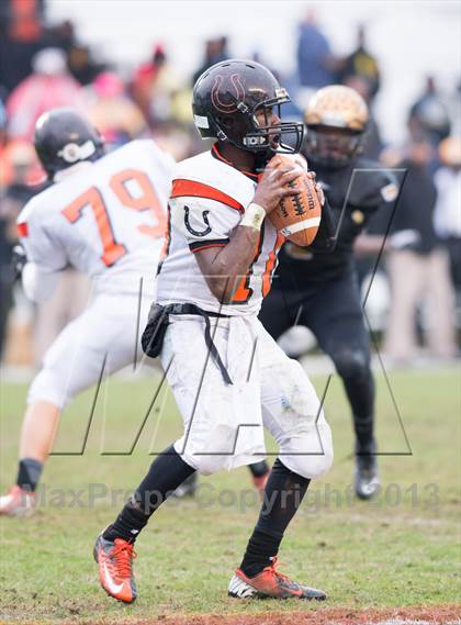 Thumbnail 2 in Shelby vs. Southwest Onslow (NCHSAA 2A Final) photogallery.