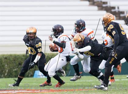 Thumbnail 1 in Shelby vs. Southwest Onslow (NCHSAA 2A Final) photogallery.