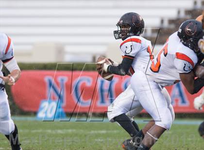 Thumbnail 3 in Shelby vs. Southwest Onslow (NCHSAA 2A Final) photogallery.