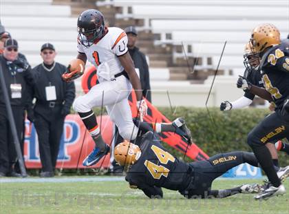 Thumbnail 1 in Shelby vs. Southwest Onslow (NCHSAA 2A Final) photogallery.