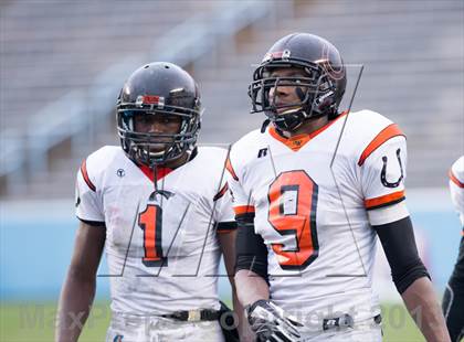 Thumbnail 1 in Shelby vs. Southwest Onslow (NCHSAA 2A Final) photogallery.