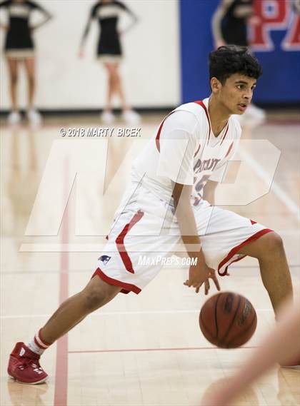 Thumbnail 1 in Enochs @ Beyer photogallery.
