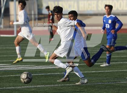Thumbnail 1 in Tulare Union @ Valencia (CIF Southern Regional D2 Quarterfinal) photogallery.
