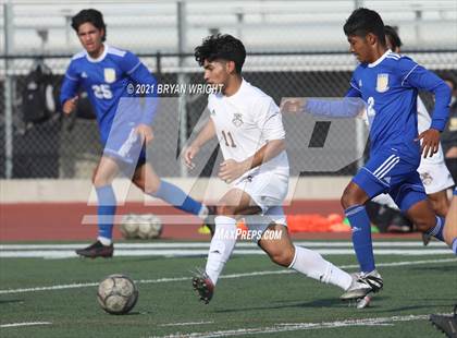 Thumbnail 1 in Tulare Union @ Valencia (CIF Southern Regional D2 Quarterfinal) photogallery.