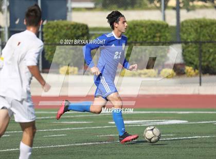Thumbnail 3 in Tulare Union @ Valencia (CIF Southern Regional D2 Quarterfinal) photogallery.