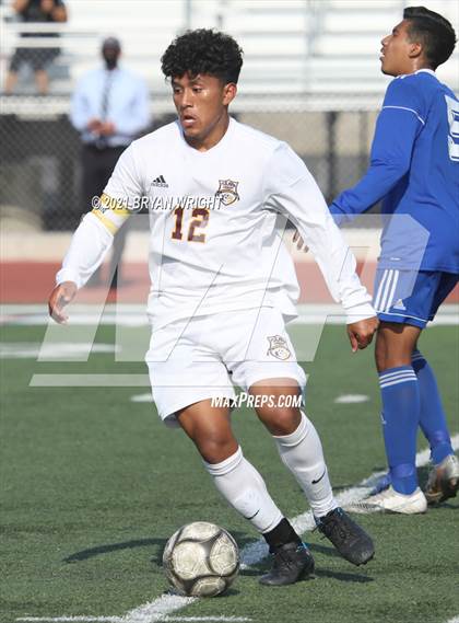 Thumbnail 3 in Tulare Union @ Valencia (CIF Southern Regional D2 Quarterfinal) photogallery.